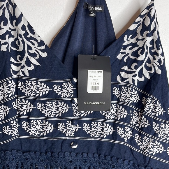 Fashion Nova Plus Maxi Dress - Picture 2 of 4